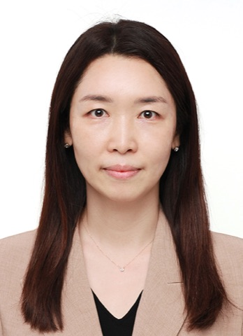 Shin, Hye Young